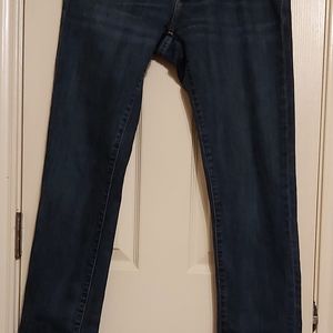 ABERCROMBIE & FINCH STRAIGHT LEG JEANS